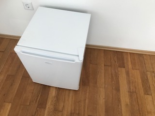 FB1D-Chambre meublée avec SDD privative/ furnished room with private shower